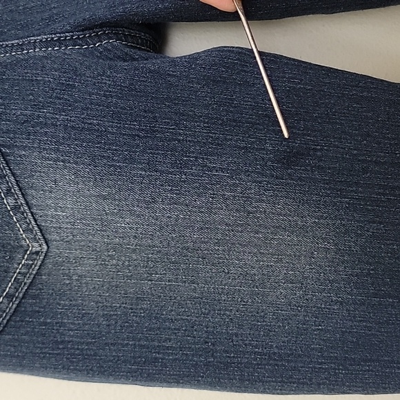 Eighty Eight Blue Skinny Faded Jeans 30 X 32 Juniors 11 - Picture 14 of 14